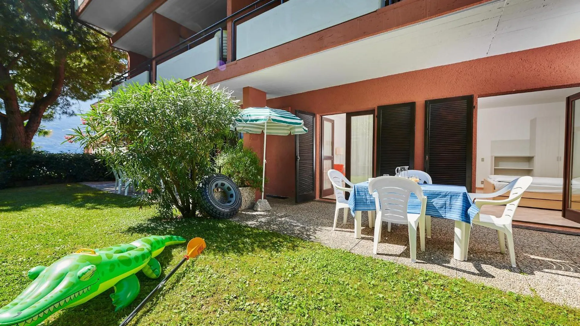 *** מלון דירות לימונה סול גרדה Residence San Luigi איטליה